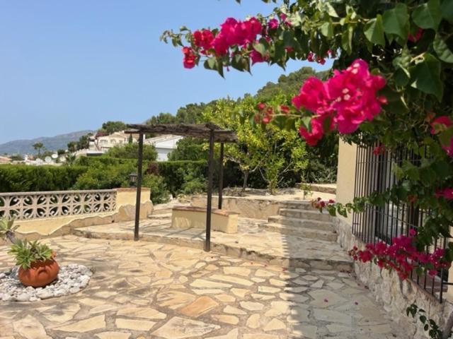 Authentic Groundfloor Apartment In Beautiful Villa, Jávea Exterior foto